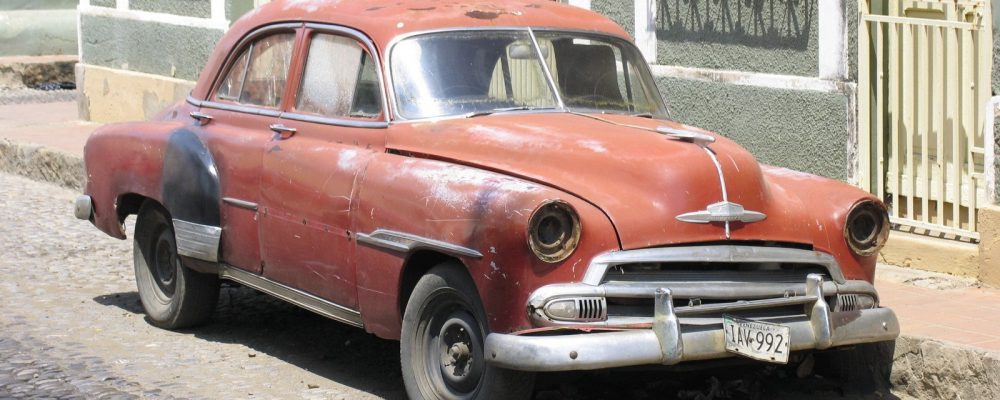 car-1450553.jpg