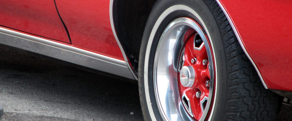 car-1555101.jpg